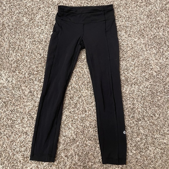 Lululemon crop leggings size 2 black - Picture 5 of 8